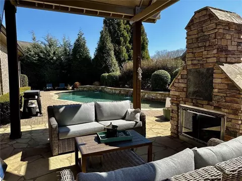 216 Slate Dr, Buford, GA 30518 photo 22