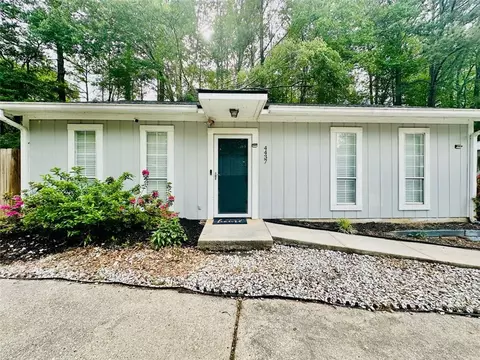 4437 Janice Dr, Snellville, GA 30039