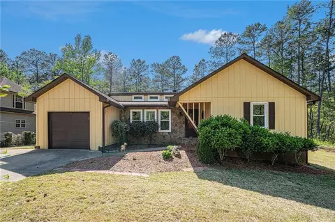 8083 Cypress Ct, Villa Rica, GA 30180