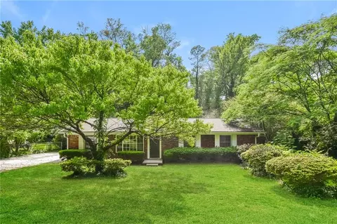 1237 Gale Dr, Norcross, GA 30093