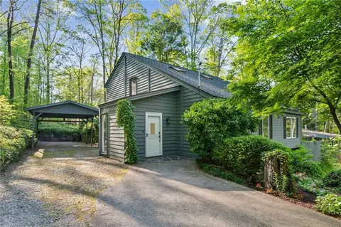 2930 Winchester Dr, Cumming, GA 30041