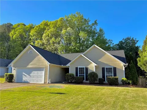 2536 Caray Ct NE, Lawrenceville, GA 30043