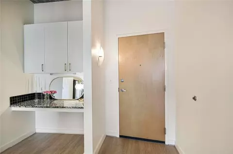 250 Pharr Rd NE #212, Atlanta, GA 30305