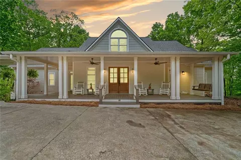 209 Ponderosa Ln, Waleska, GA 30183