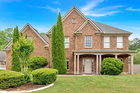 900 Fox Croft Pl, Canton, GA 30114
