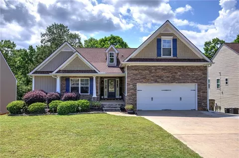 5541 Mulberry Preserve Dr, Flowery Branch, GA 30542