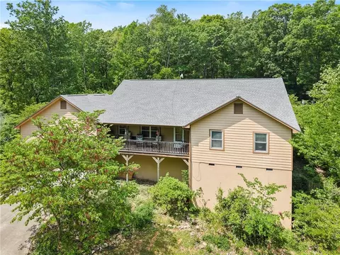 798 Deerfield Ln NW, Sugar Valley, GA 30746