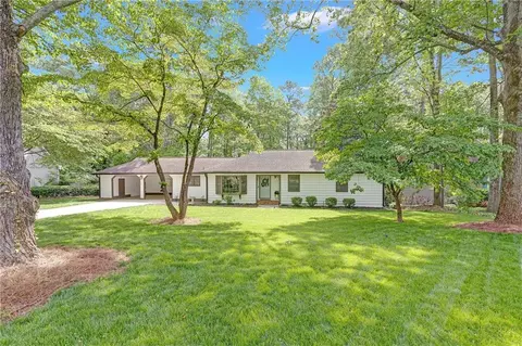1391 Arden Dr, Marietta, GA 30008