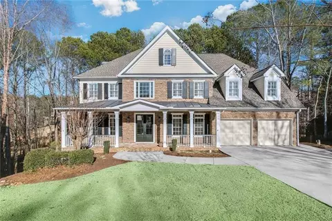 1584 Fernstone Cir NW, Acworth, GA 30101