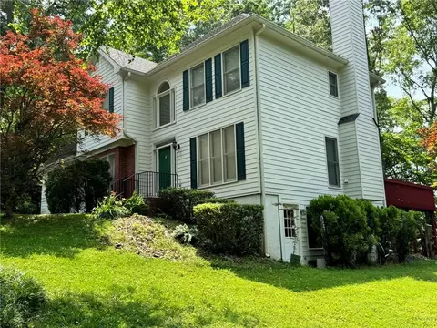 602 Springharbor Dr, Woodstock, GA 30188