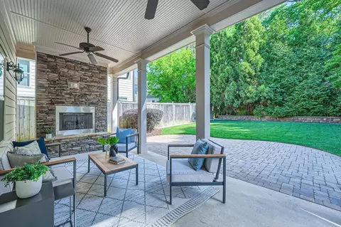 Exterior - 3699 School St, Chamblee, GA 30341 photo 5 of 6
