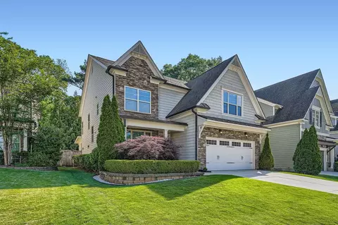 Exterior - 3699 School St, Chamblee, GA 30341 photo 3 of 6