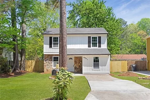 6891 Hickory Log Rd, Austell, GA 30168