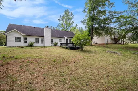 Exterior - 70 Brandon Dr, Covington, GA 30016 photo 6 of 7