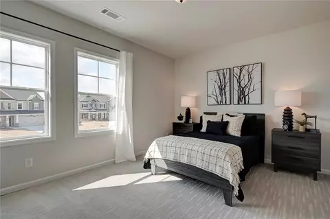 Bedroom - 61 Wingate Dr, Winder, GA 30680 photo 2 of 5
