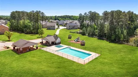 View/Area - 644 Sedona Loop, Hampton, GA 30228 photo 7 of 7
