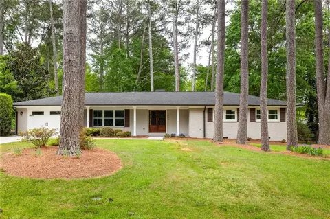 2903 Bonanza Dr, Decatur, GA 30033