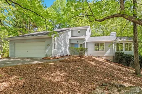 7320 Oak Arms Dr, Villa Rica, GA 30180