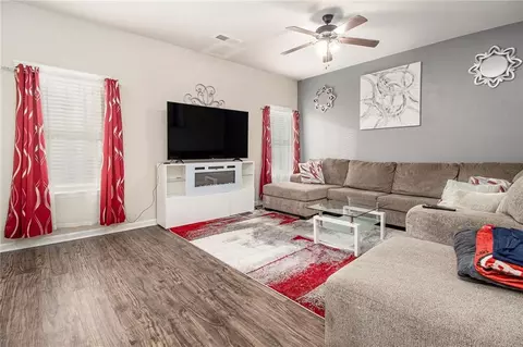 11704 Stovall Pl, Hampton, GA 30228 photo 3