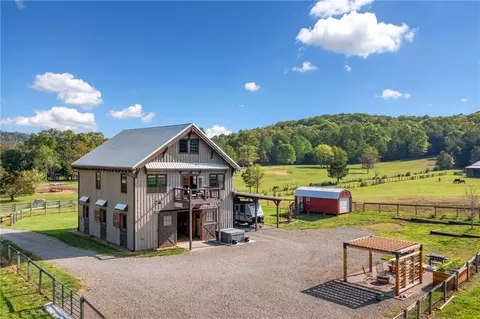 96 Landers Rd NE, Rydal, GA 30171