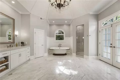 Bath - 14840 E Bluff Rd, Milton, GA 30004 photo 1 of 8