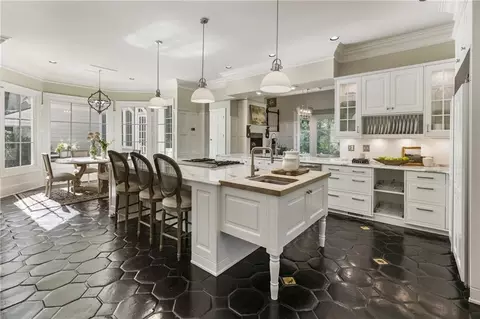 Kitchen - 14840 E Bluff Rd, Milton, GA 30004 photo 2 of 9