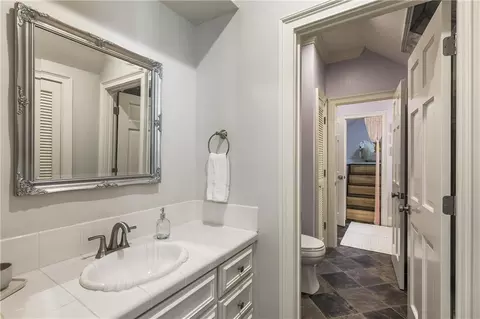 Bath - 14840 E Bluff Rd, Milton, GA 30004 photo 6 of 8