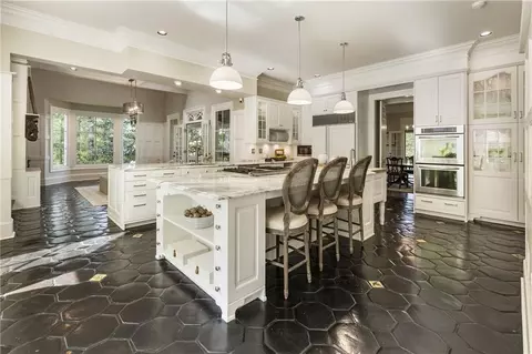 Kitchen - 14840 E Bluff Rd, Milton, GA 30004 photo 1 of 9
