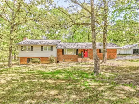 197 Oreburg Rd, Rome, GA 30165