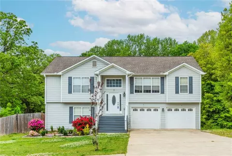 1768 Wynfield Ln, Auburn, GA 30011
