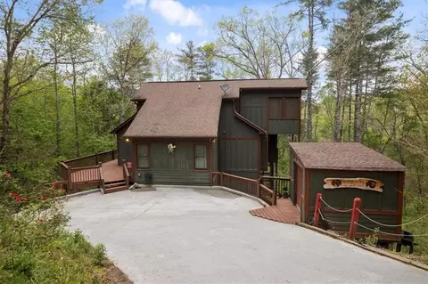 490 Finale St, Talking Rock, GA 30175