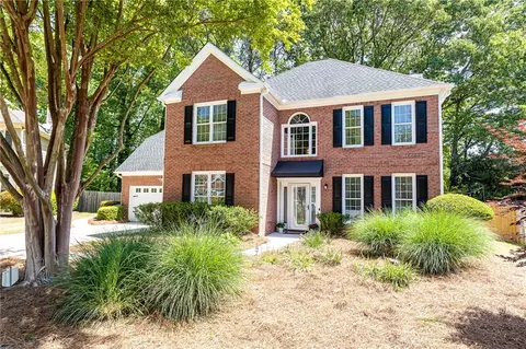 11140 Brookhollow Trl, Alpharetta, GA 30022