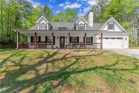 6453 Claude Parks Rd, Murrayville, GA 30564