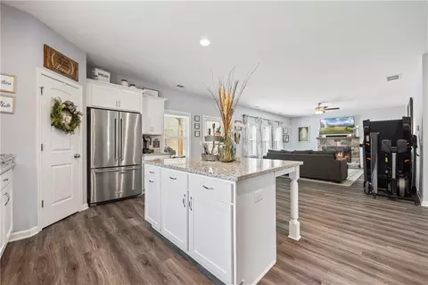 6552 River Station Dr, Lula, GA 30554 photo 16