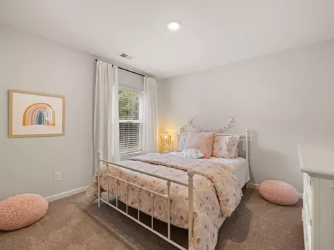 Bedroom - 136 Rolling Meadow Trce, Jasper, GA 30143 photo 4 of 6