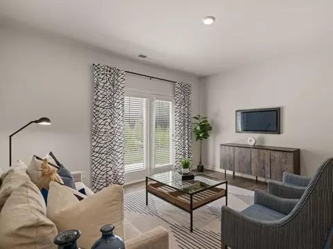 Living - 136 Rolling Meadow Trce, Jasper, GA 30143 photo 1 of 2