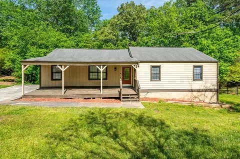 6182 Silver Spur Dr, Lithonia, GA 30058
