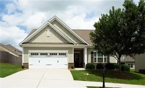 4509 Sweetwater Dr, Gainesville, GA 30504