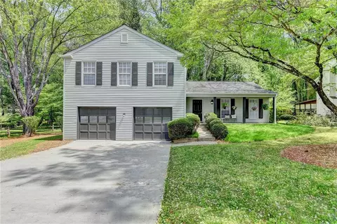 655 Barrington Way, Roswell, GA 30076
