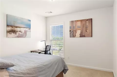 Bedroom - 450 Hammersmith Dr, Suwanee, GA 30024 photo 5 of 6