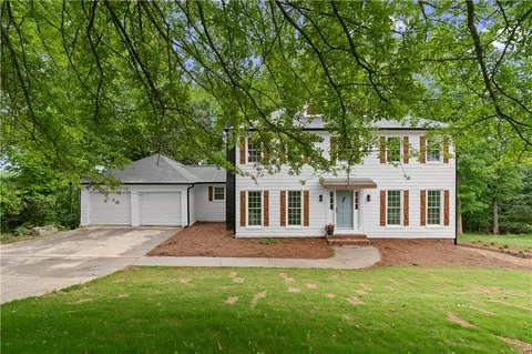 6659 Manoleta Dr, Lithonia, GA 30038