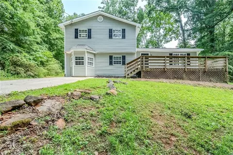 270 Hunt Ridge Dr, Stockbridge, GA 30281