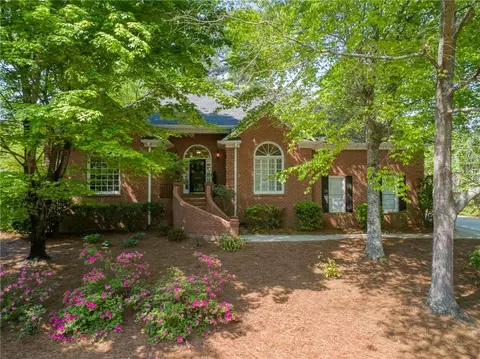 225 Wexford Overlook Dr, Roswell, GA 30075