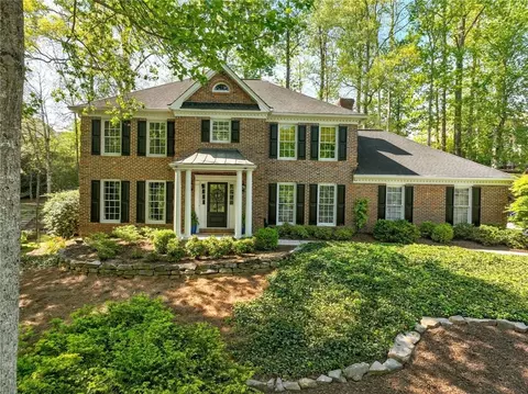 5452 Tally Green Dr, Marietta, GA 30068