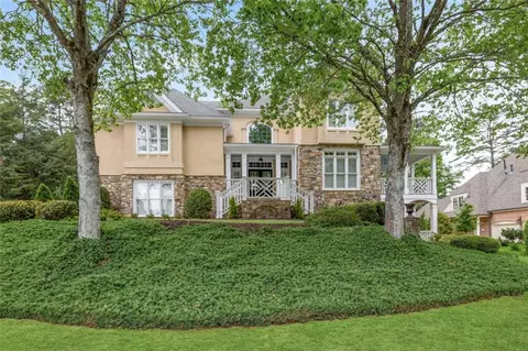 454 Langley Oaks Dr, Marietta, GA 30067