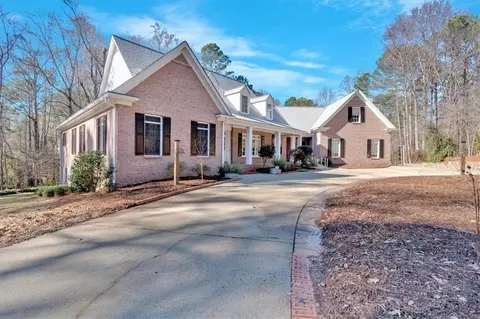 239 Trail Rd NW, Marietta, GA 30064