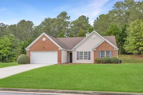 1220 Skipping Rock Ln SW, Grayson, GA 30017