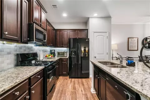 155 Point View Dr, Canton, GA 30114 photo 8