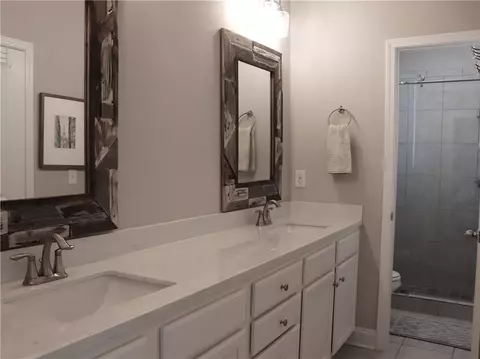Bath - 3630 Deaton Trl, Buford, GA 30519 photo 3 of 8