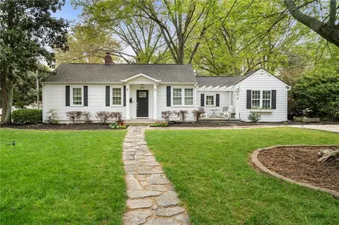 502 Allgood Rd NE, Marietta, GA 30060